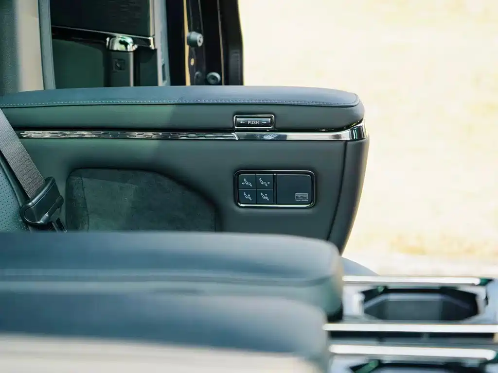 ZEEKR EXTREME KRYPTON 009