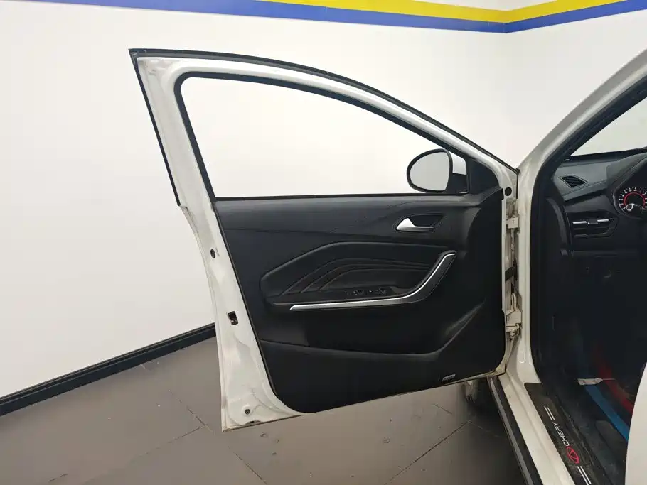 Chery Tiggo 3x — миниатюра 7