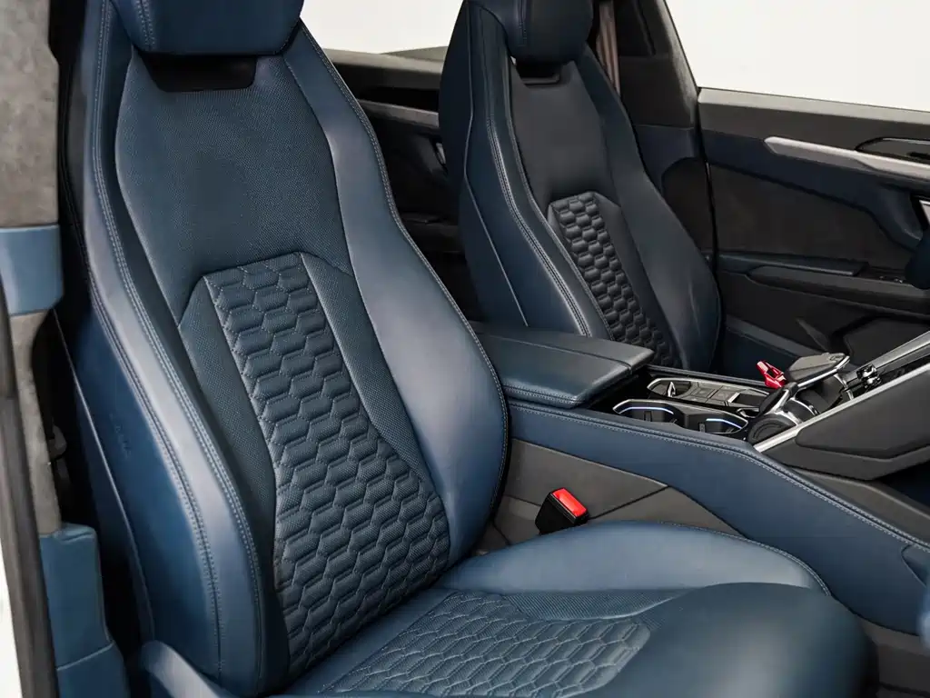Lamborghini Urus — миниатюра 18