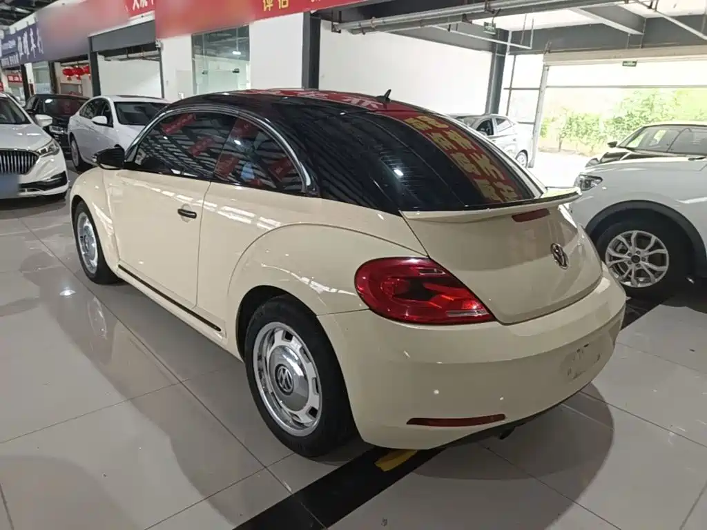 Volkswagen Beetle — миниатюра 5