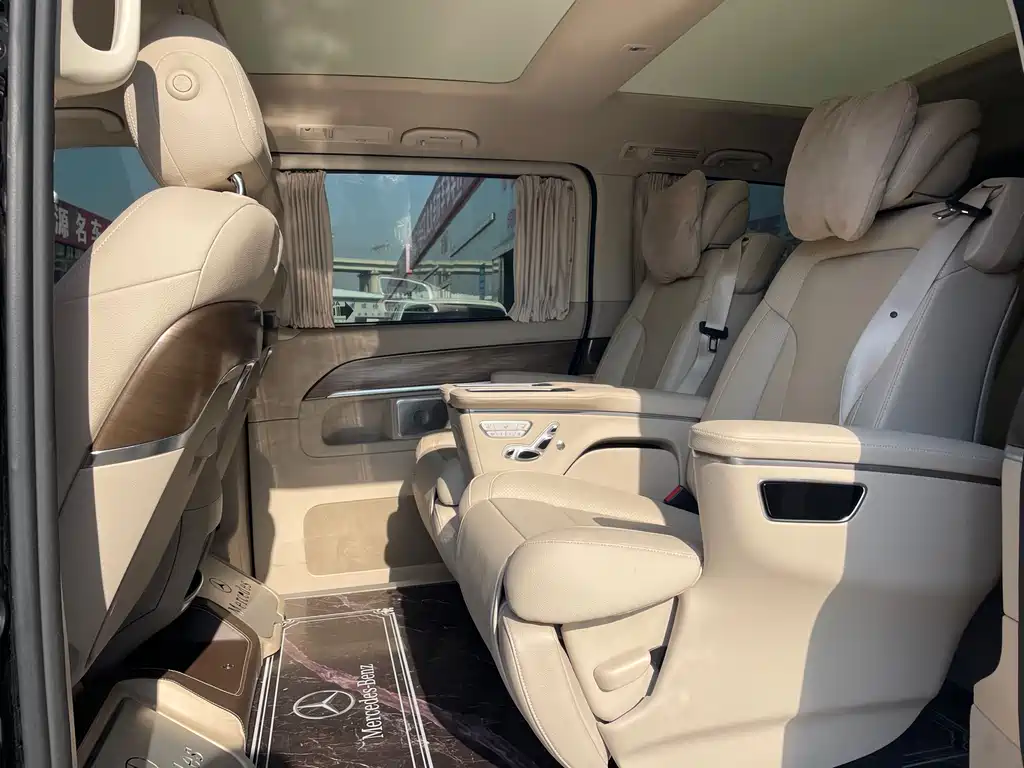 MERCEDES-BENZ V CLASS