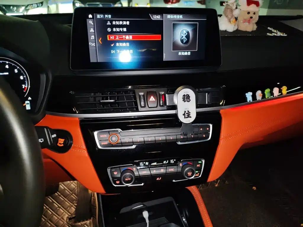 BMW X2 — миниатюра 14