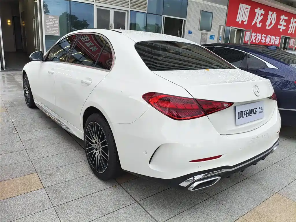 Mercedes-Benz C-Class — миниатюра 4