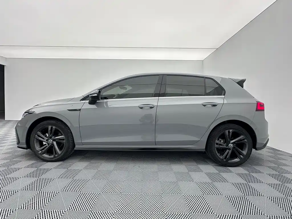 Volkswagen Golf — миниатюра 8