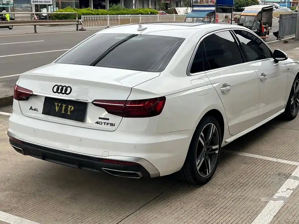 Audi A4L — миниатюра 4