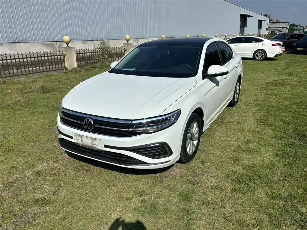 Volkswagen Bora 2024