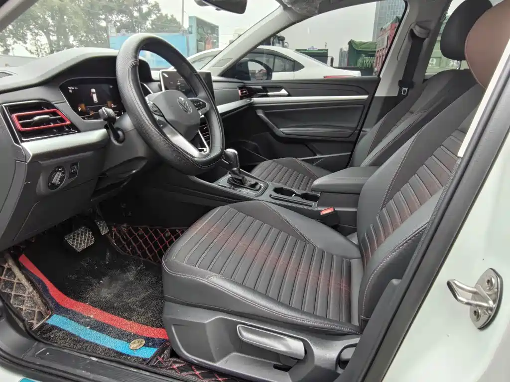 Volkswagen Lavida — миниатюра 6