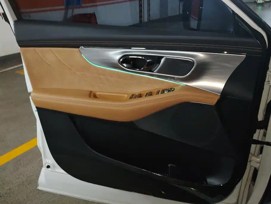 GAC Motor Trumpchi ES9 — миниатюра 7