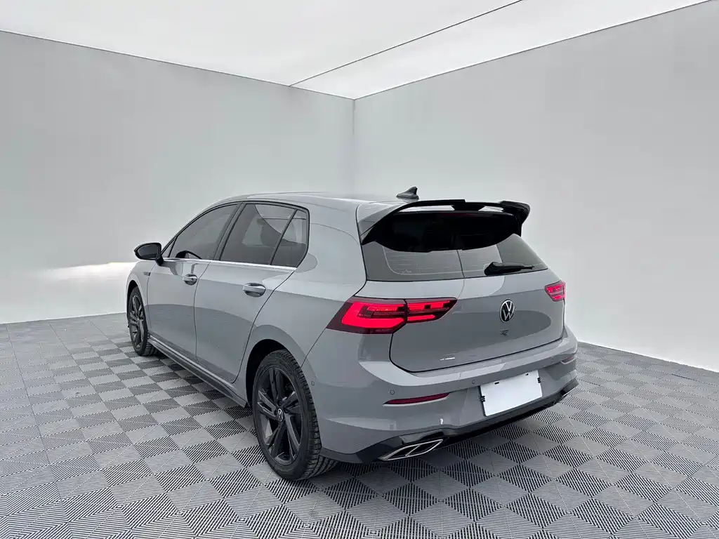 Volkswagen Golf — миниатюра 4