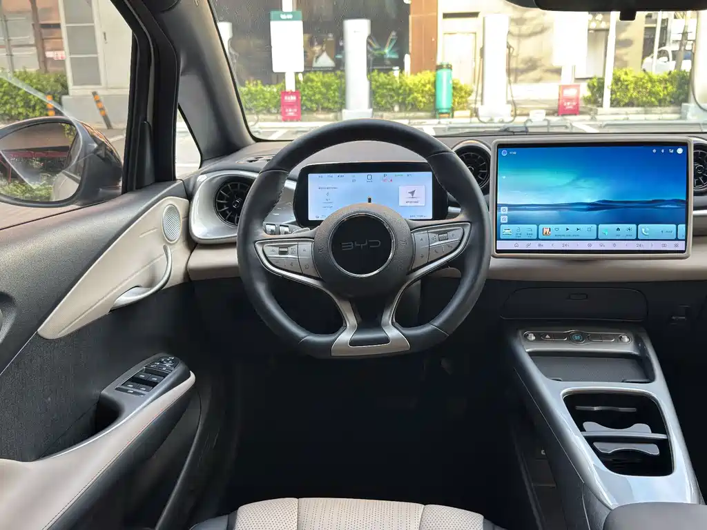 BYD Dolphin — миниатюра 12