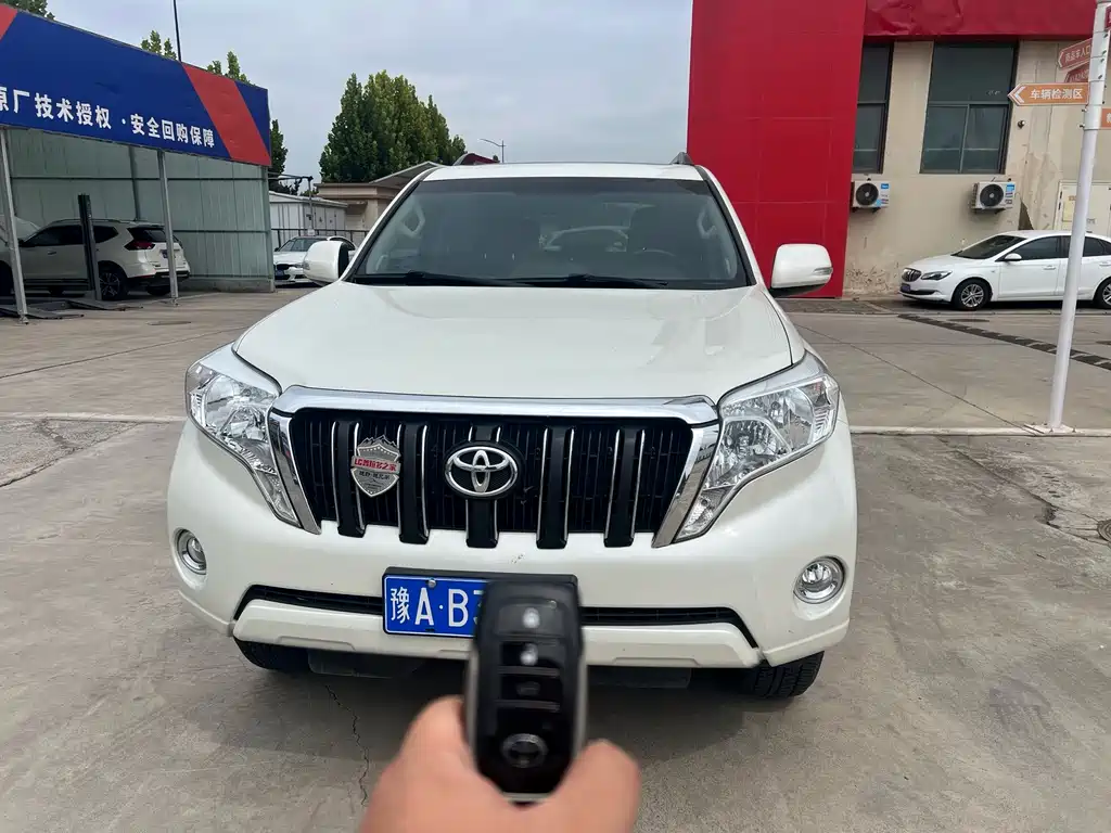 Toyota Prado — миниатюра 2