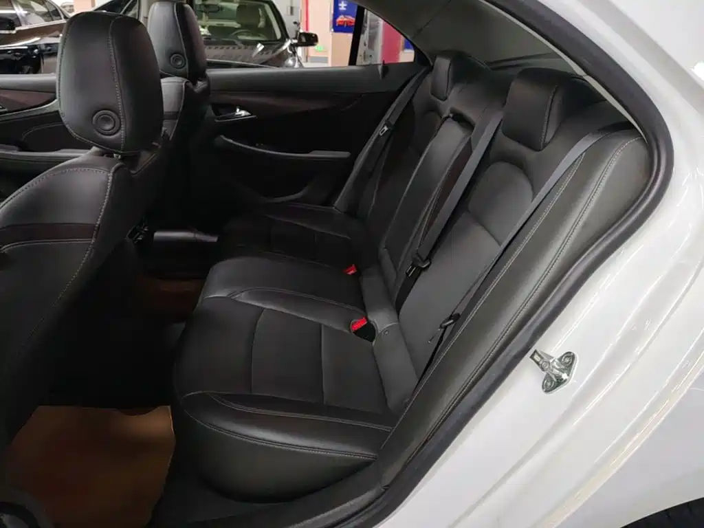 Chevrolet Malibu — миниатюра 17
