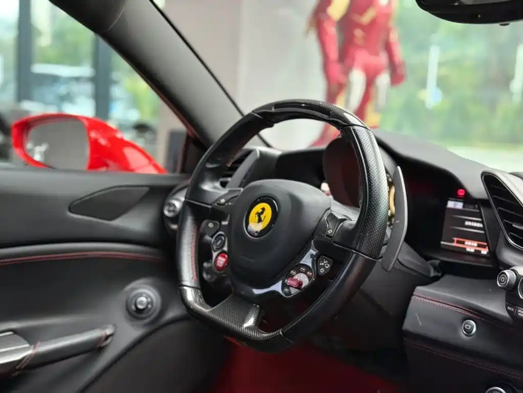 Ferrari 488 — миниатюра 9