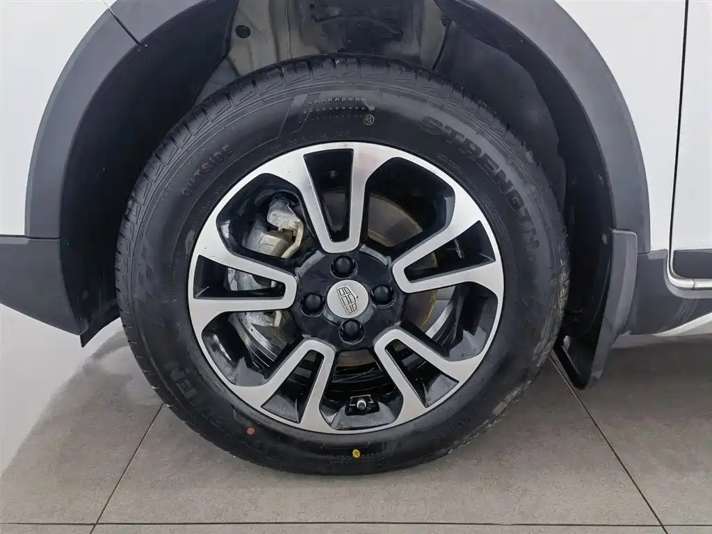 GEELY AUTOMOBILE VISION X3