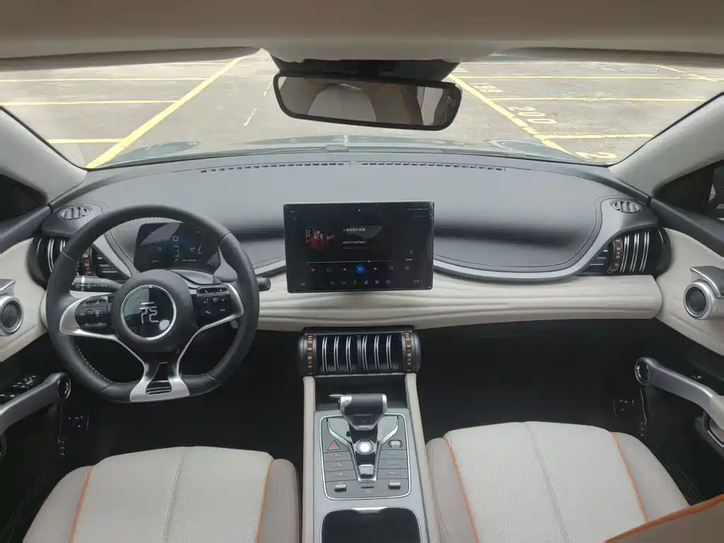 BYD Yuan Plus — миниатюра 9