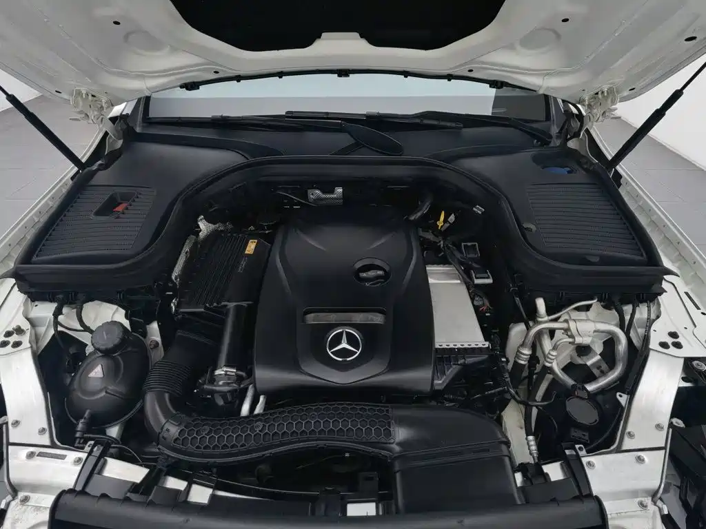 Mercedes-Benz GLC — миниатюра 6
