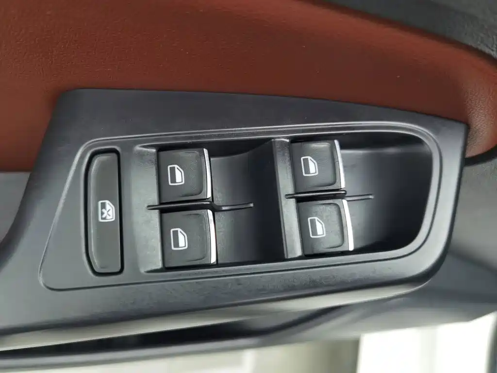 Volkswagen Lamando — миниатюра 9
