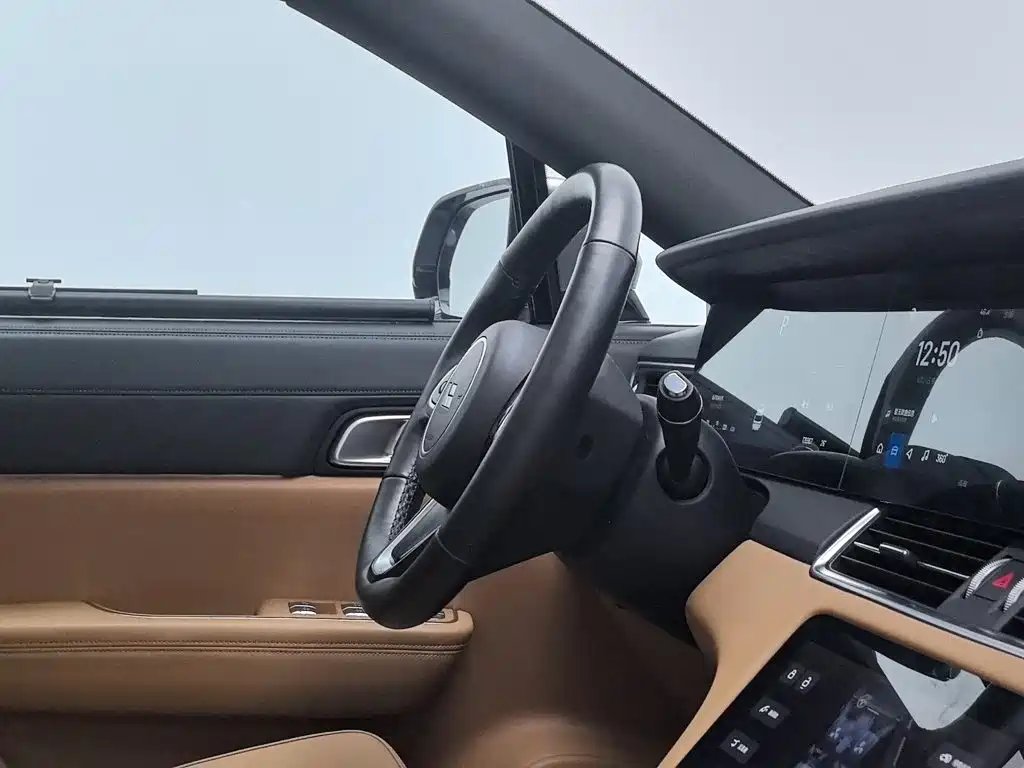 Li Auto Li ONE — миниатюра 22
