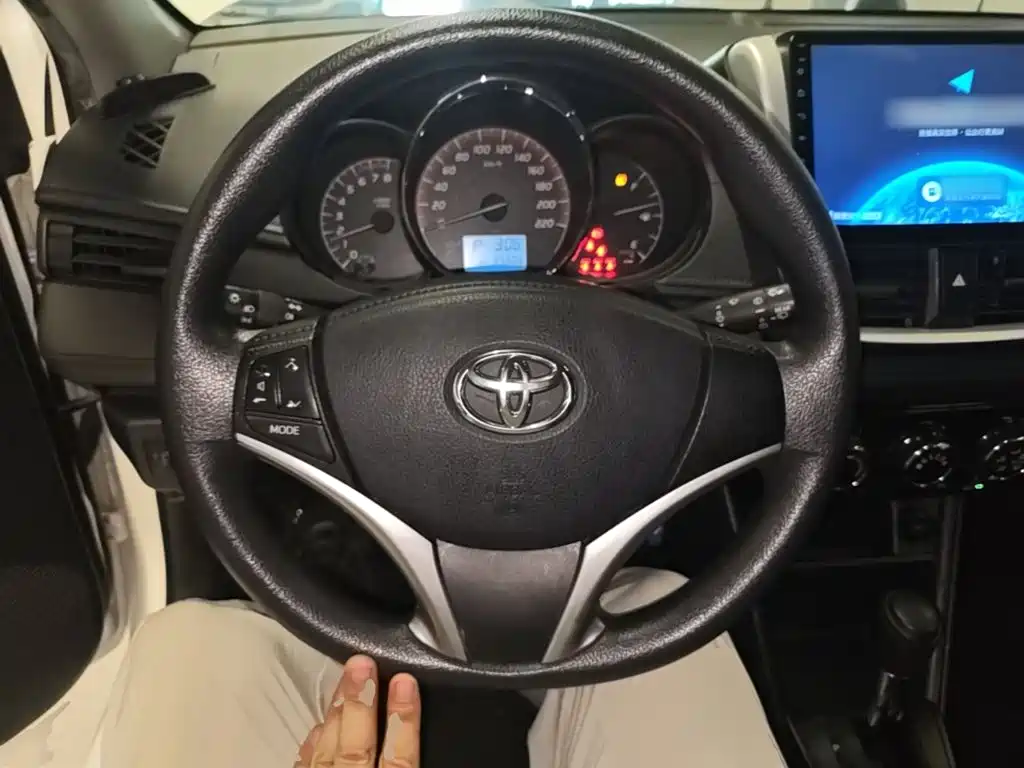 Toyota Vios FS — миниатюра 11