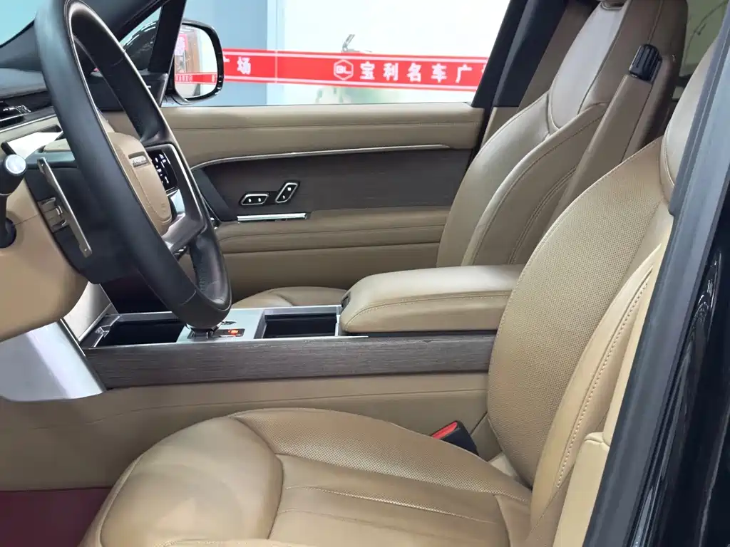 Land Rover Range Rover — миниатюра 12