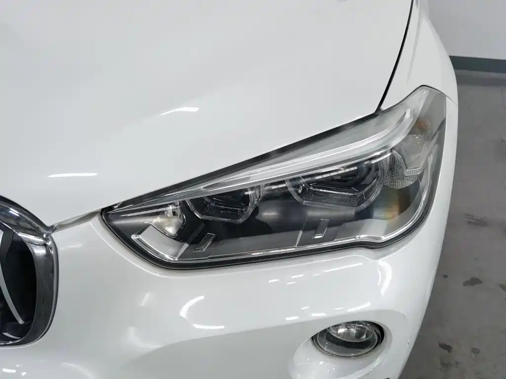 BMW X1 — миниатюра 7
