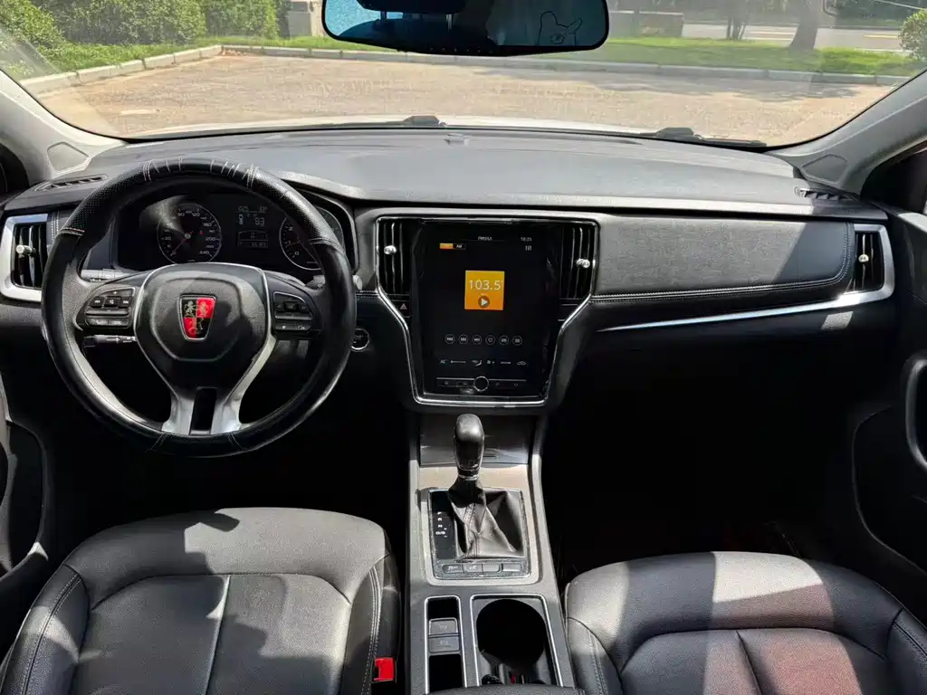 Roewe Roewe i6 Classic — миниатюра 10