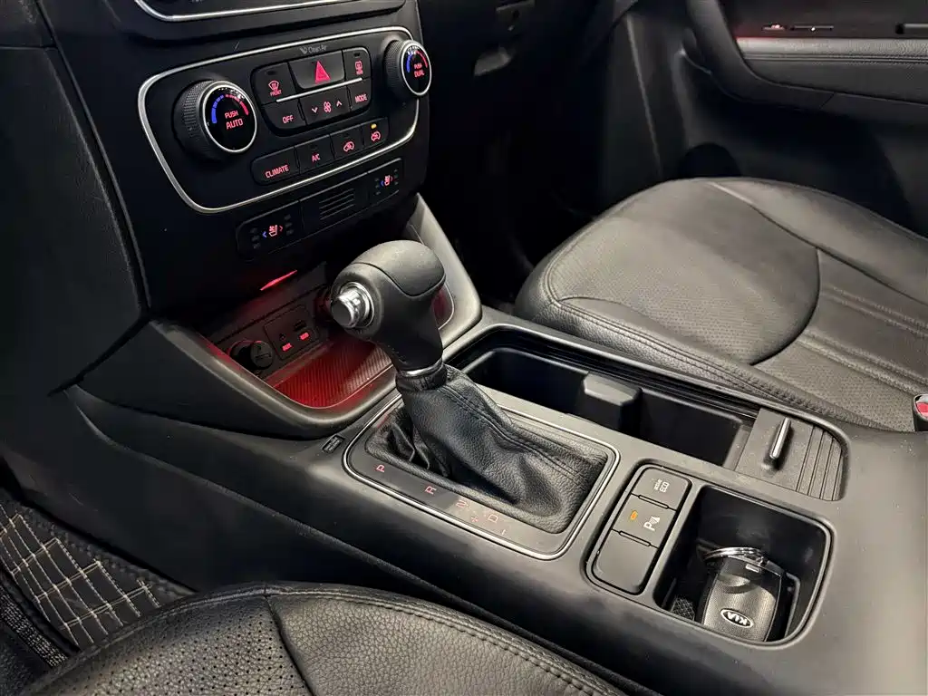 Kia Sorento — миниатюра 20