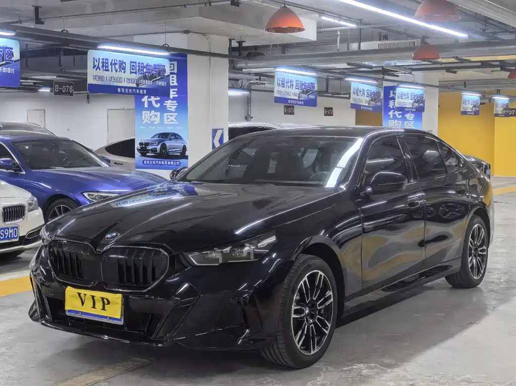 BMW 5 Series 2026