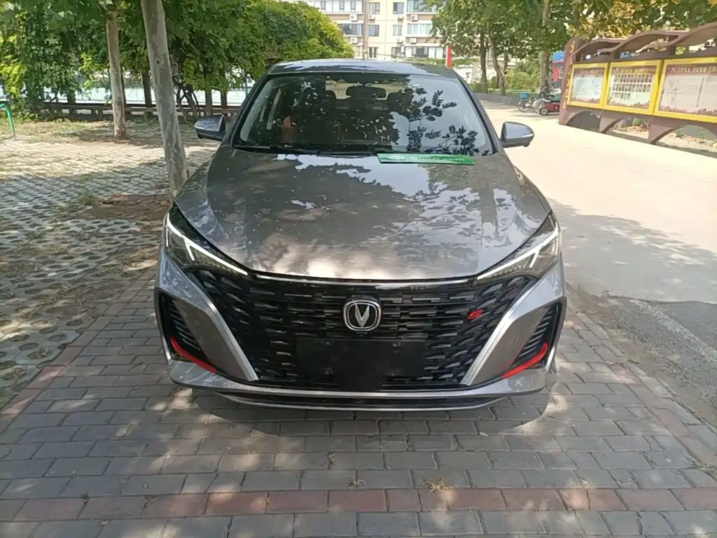 Changan Eado — миниатюра 3