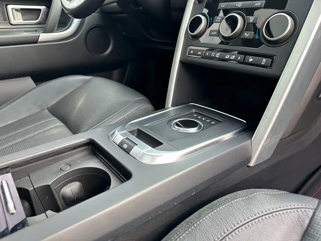 Land Rover Discovery Sport — миниатюра 19