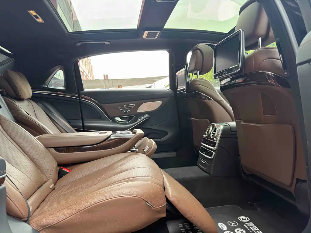Mercedes-Benz S-Class — миниатюра 9