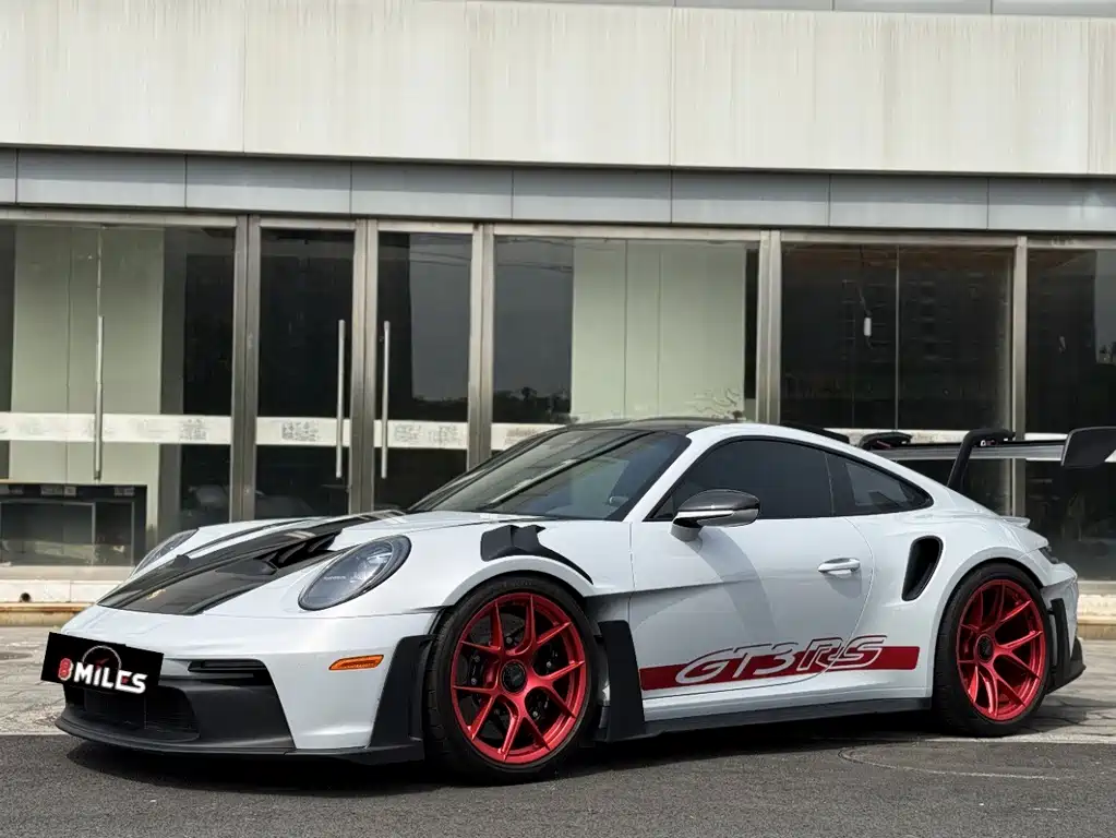 Porsche 911