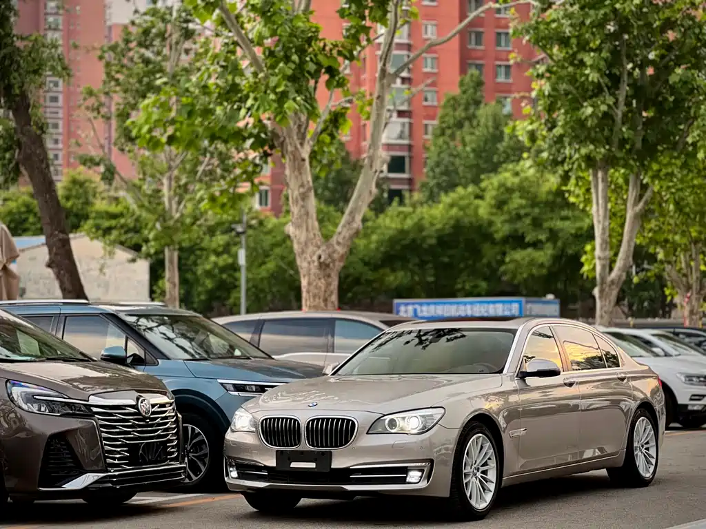 BMW 7 Series 2015