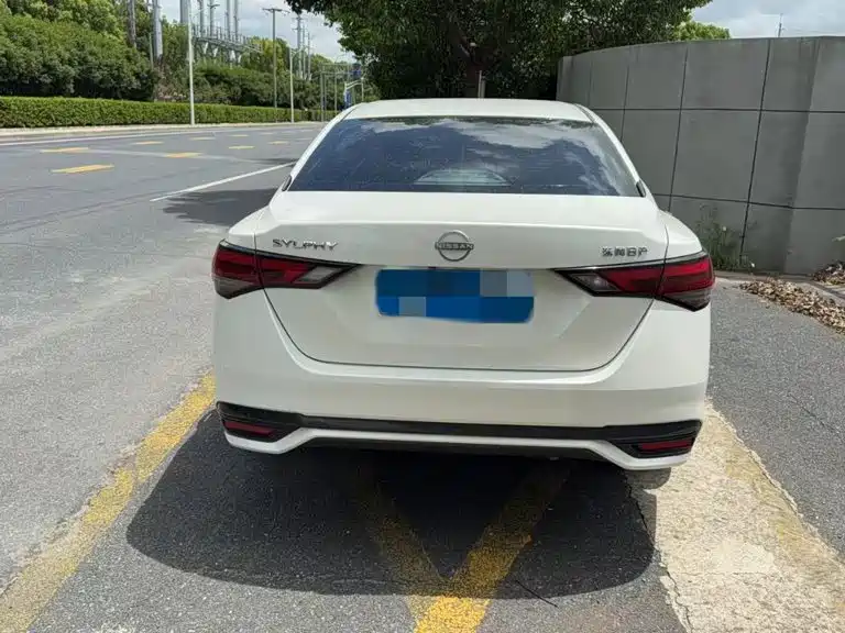 Nissan Sylphy — миниатюра 7