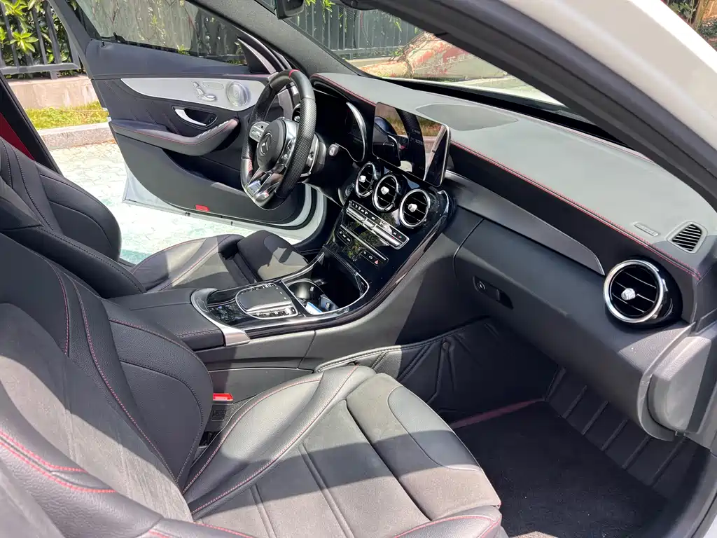 Mercedes-Benz C-Class AMG — миниатюра 5