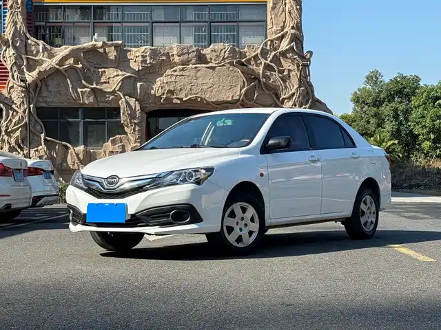 BYD F3