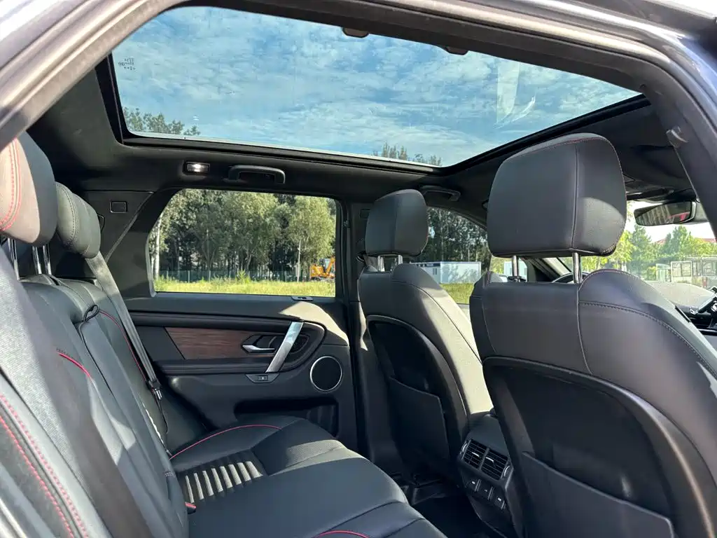 Land Rover Discovery Sport — миниатюра 19