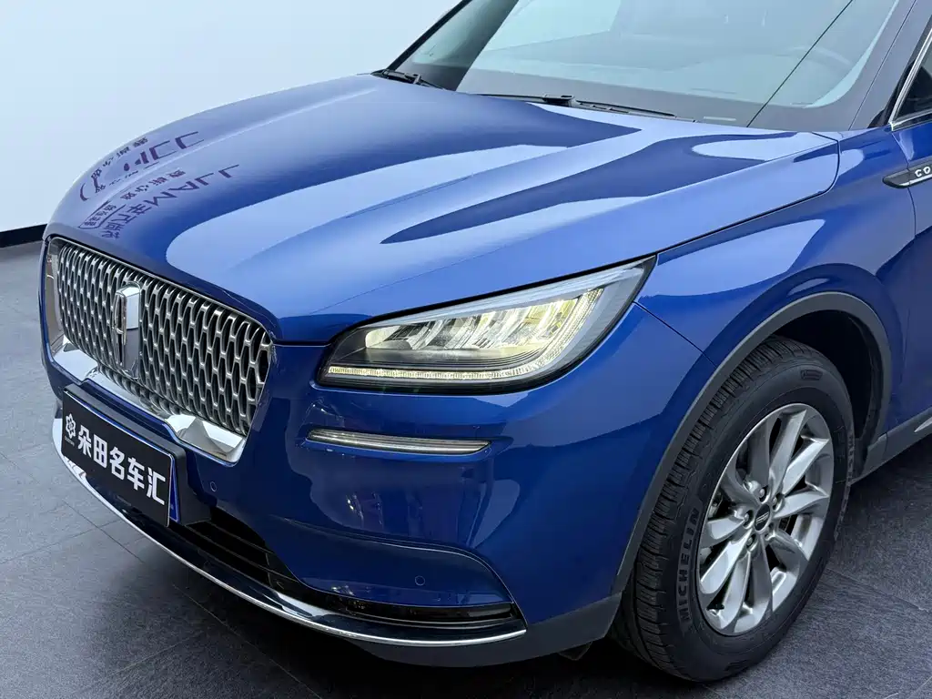 Lincoln Corsair — миниатюра 4