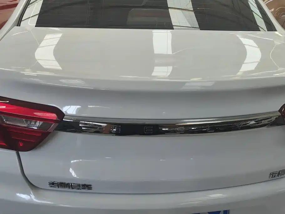 Geely Vision — миниатюра 4