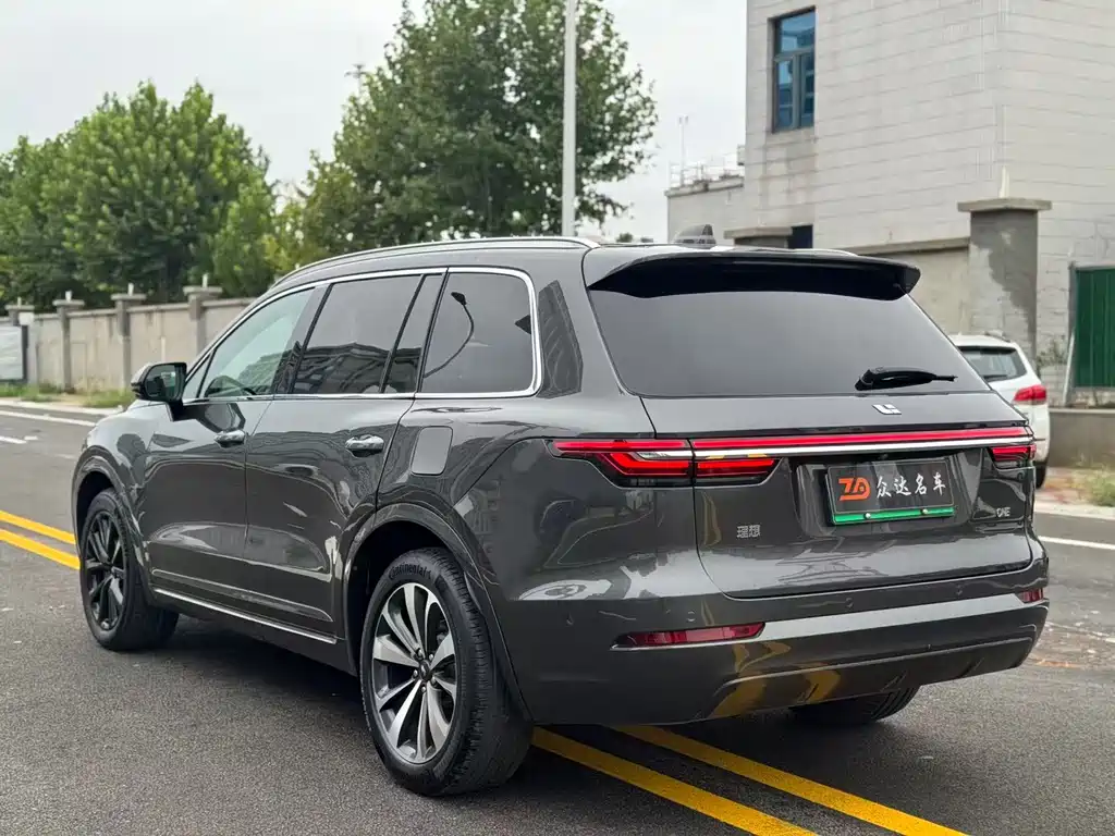 Li Auto Li ONE — миниатюра 13