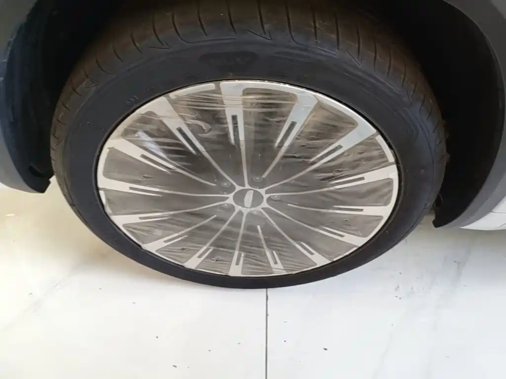 Geely Xingyue L — миниатюра 23