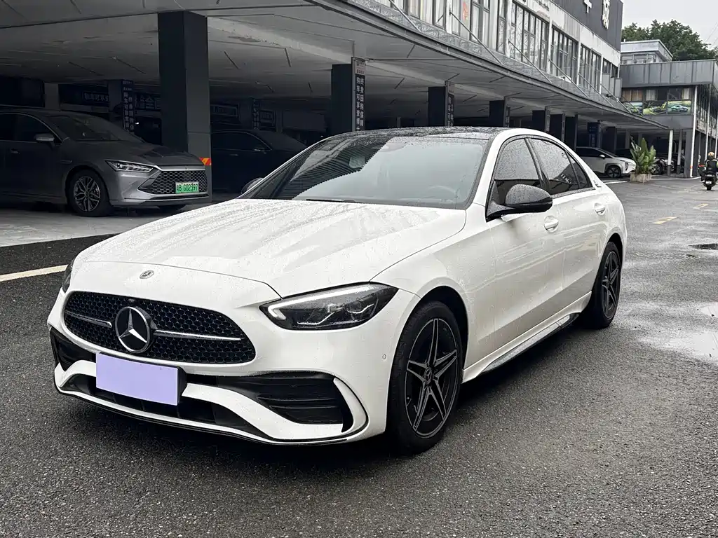 Mercedes-Benz C-Class 2023