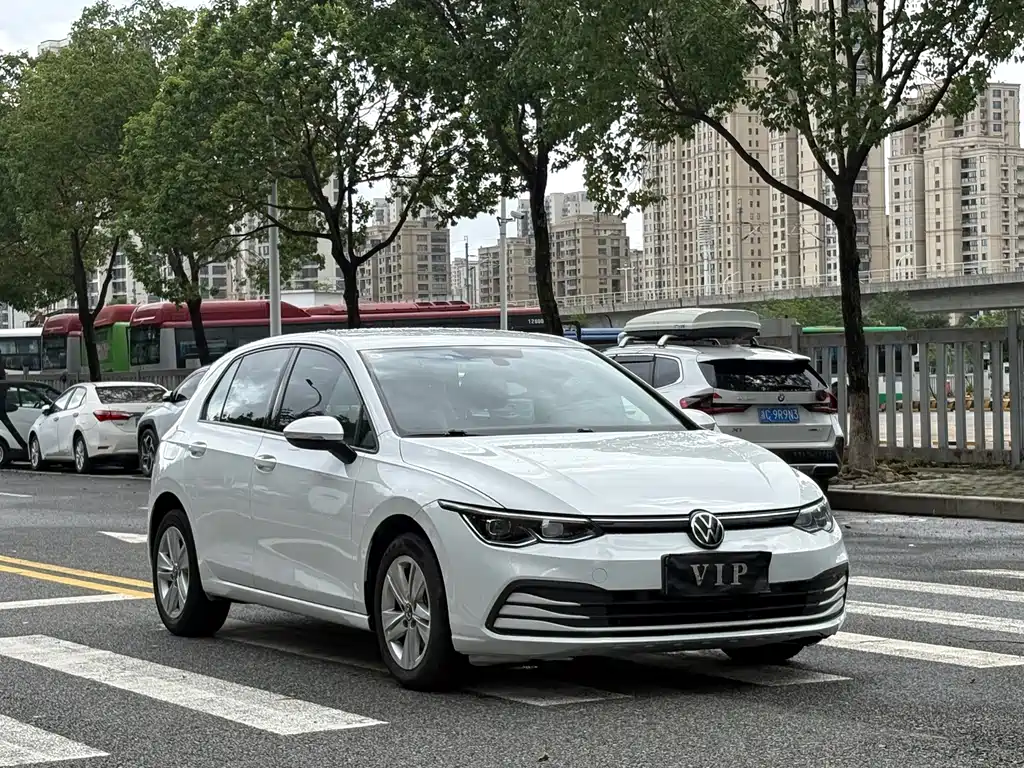 Volkswagen Golf — миниатюра 3