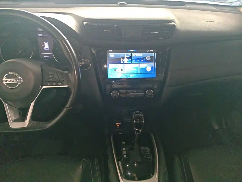 Nissan X-Trail — миниатюра 13