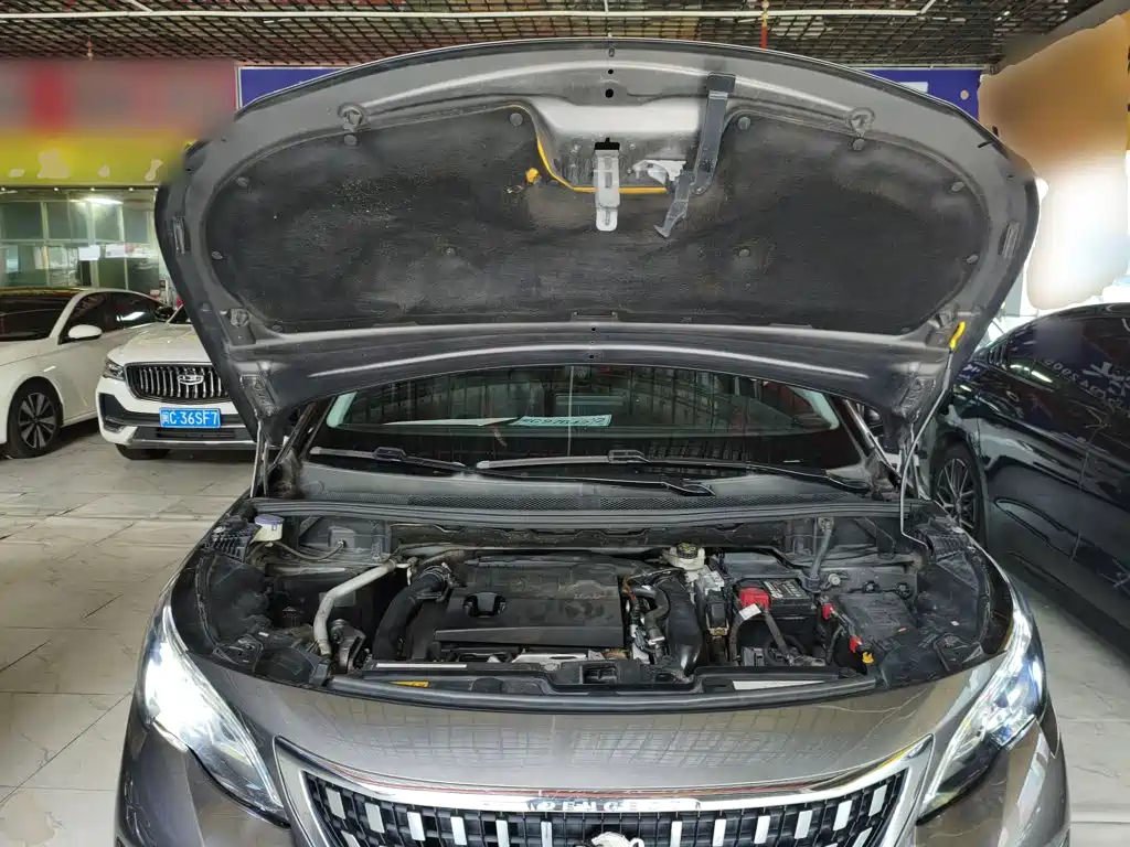 Peugeot 4008 — миниатюра 20
