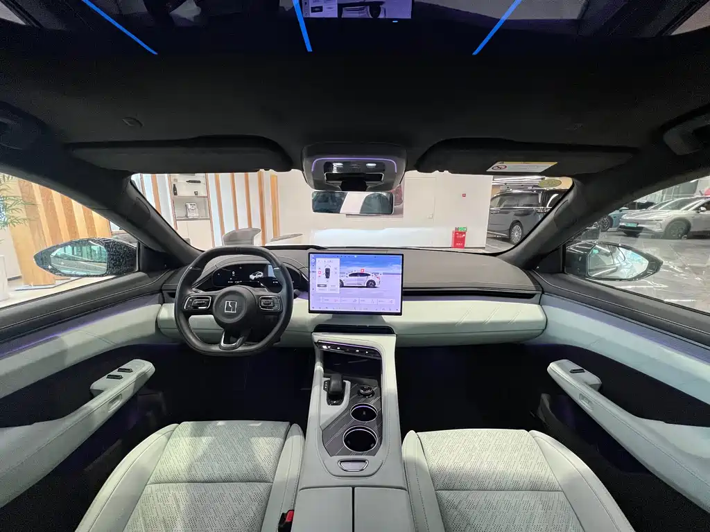 ZEEKR EXTREME KRYPTON 001