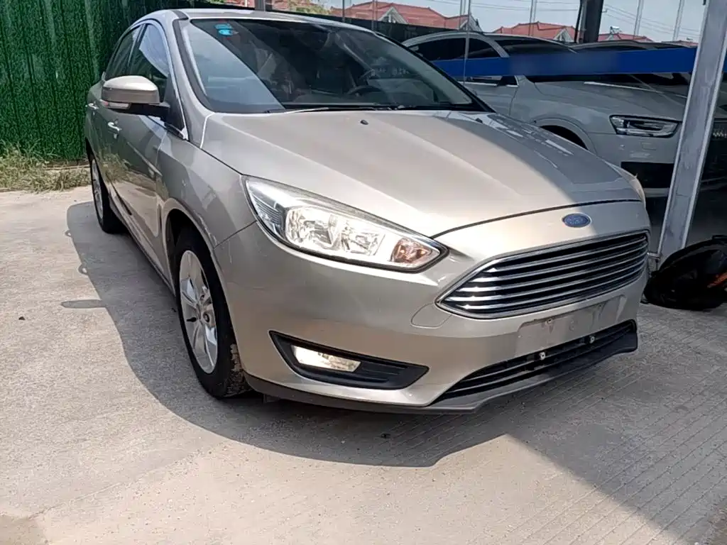 Ford Focus — миниатюра 4
