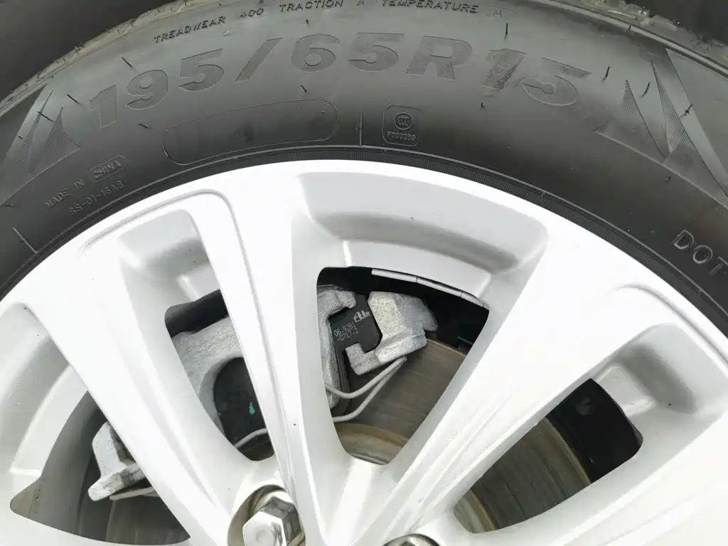 Buick Excelle — миниатюра 24