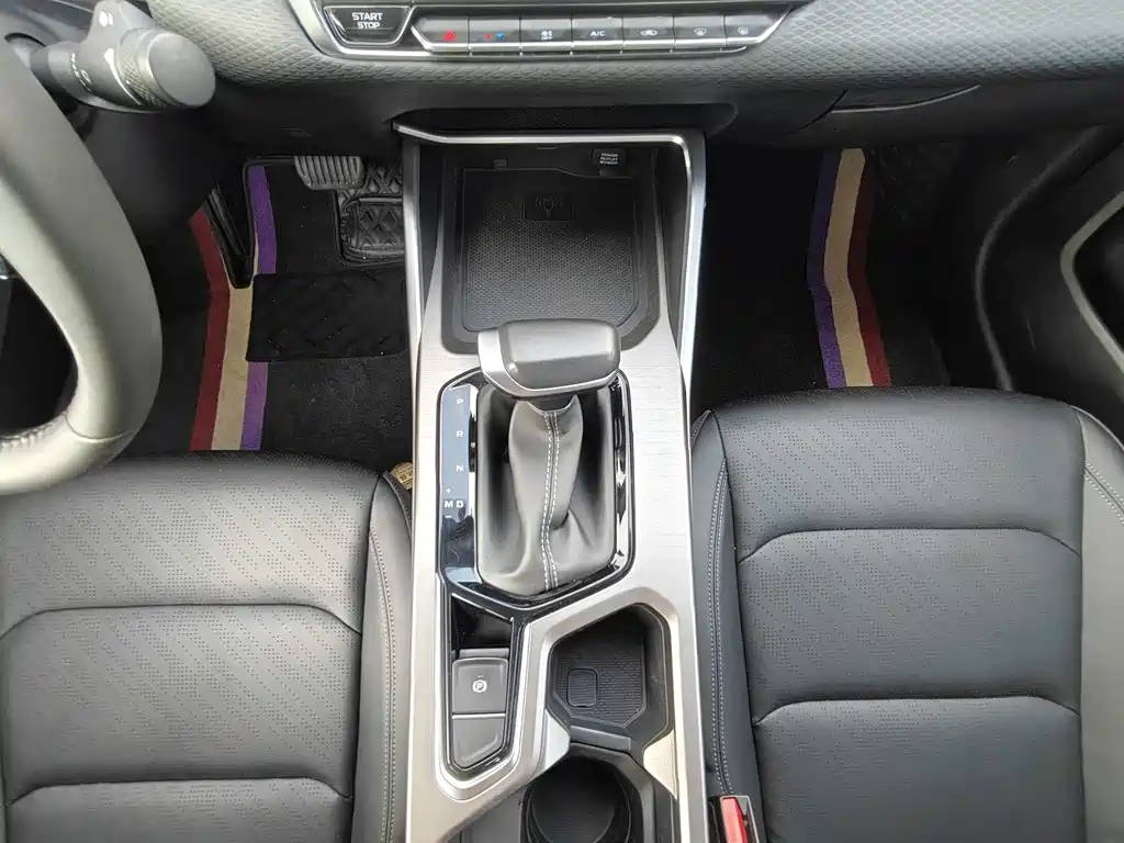 Geely Emgrand — миниатюра 7