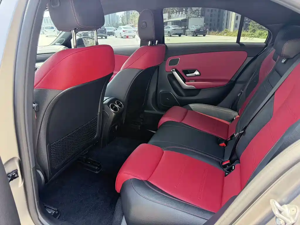 Mercedes-Benz A-Class AMG — миниатюра 9